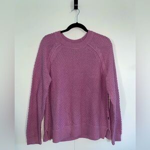 GAP Lavender Knit Sweater Size Medium